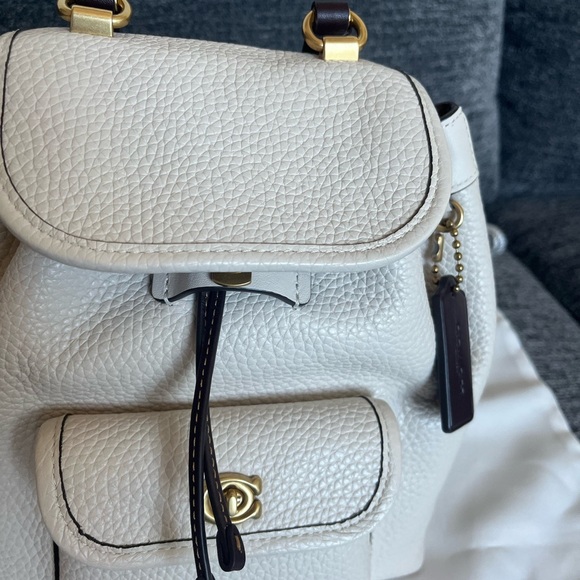 Coach Riya Backpack 21 - Picture 7 of 9